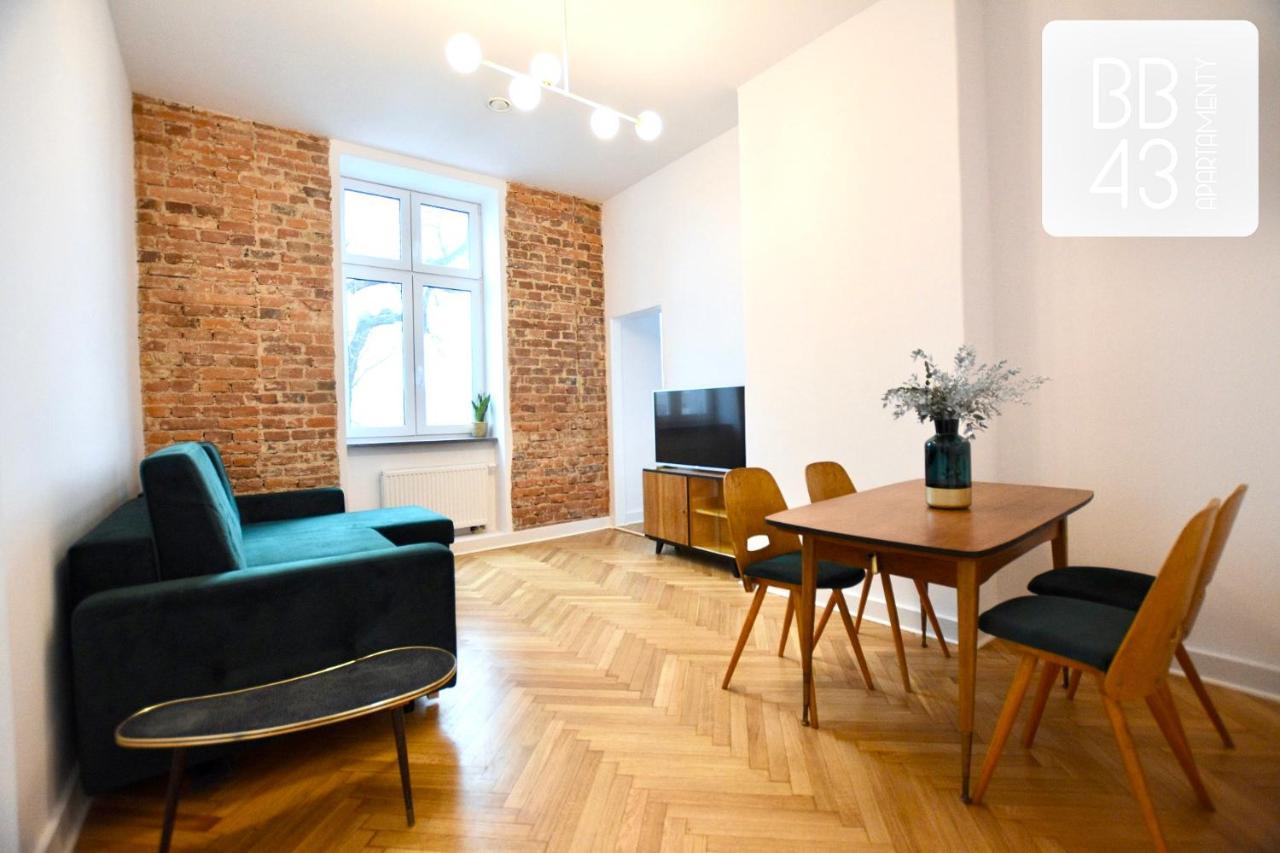 Apartamenty Bb43 Bielsko-Biała Buitenkant foto
